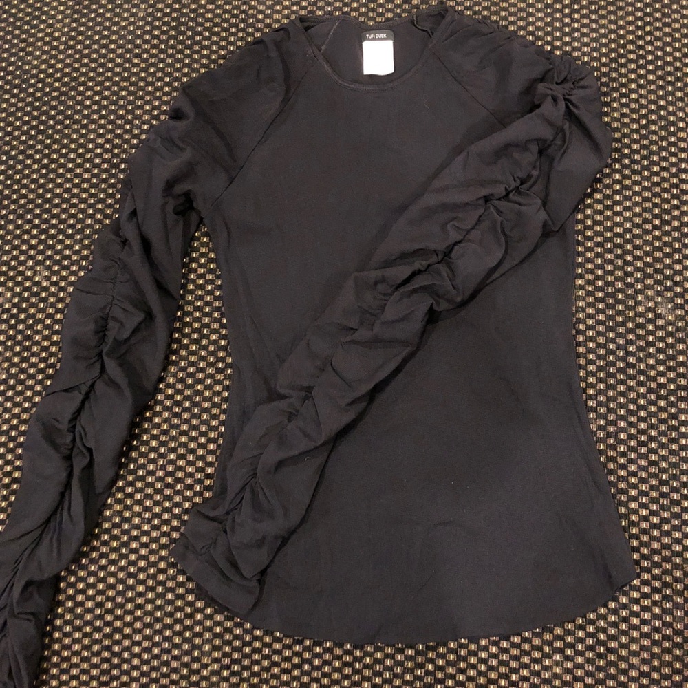 TUFI DUEK shirt